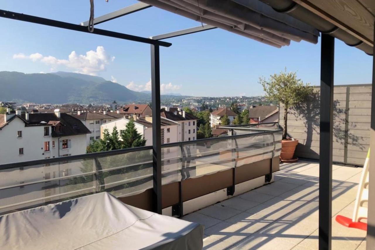 アヌシーPenthouse Flat South-Facing Terrace - Welkeysアパートメント エクステリア 写真